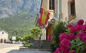 Hotel-Restaurante Badain